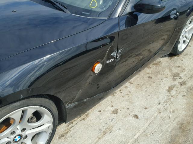 4USBT53584LT25417 - 2004 BMW Z4 3.0 BLACK photo 9