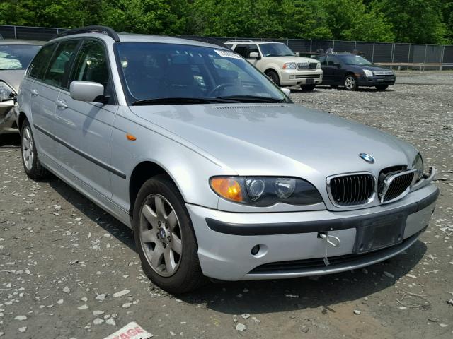 WBAEP33472PF00684 - 2002 BMW 325 XIT SILVER photo 1