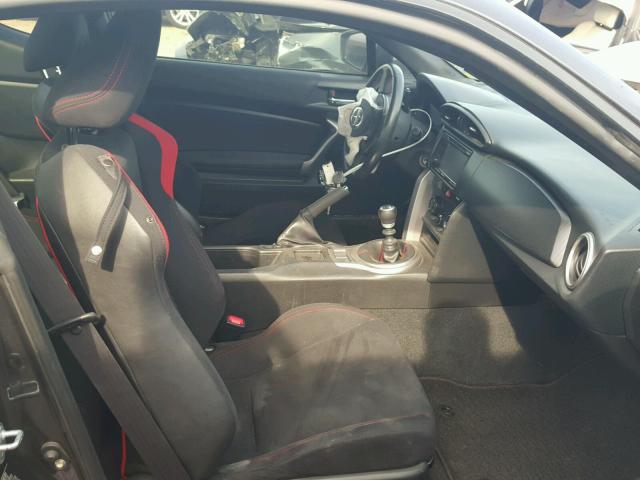 JF1ZNAA12D1714272 - 2013 TOYOTA SCION FR-S ვერცხლისფერი ფოტო 5