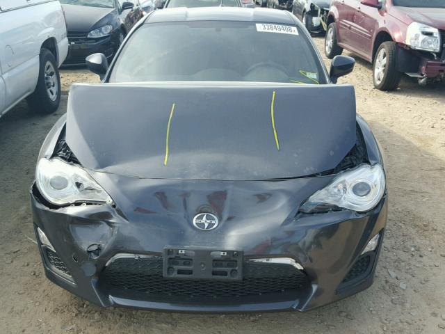 JF1ZNAA12D1714272 - 2013 TOYOTA SCION FR-S SILVER photo 7