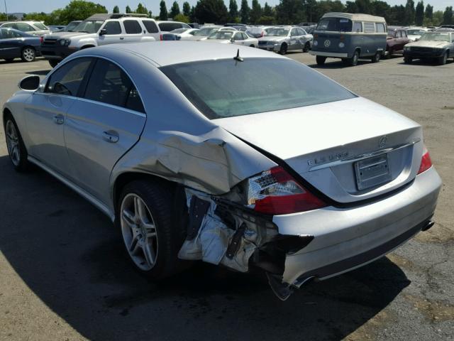 WDDDJ75X66A047085 - 2006 MERCEDES-BENZ CLS 500C SILVER photo 3