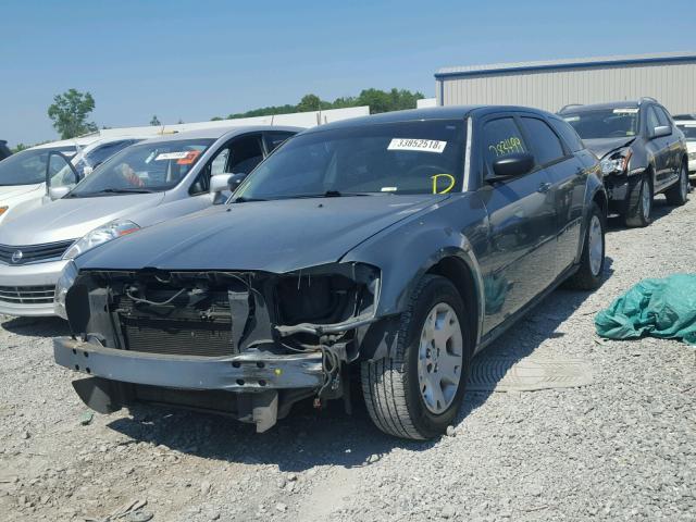 2D4FV48T55H692876 - 2005 DODGE MAGNUM SE GREEN photo 2