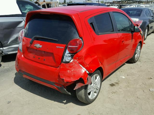 KL8CD6S96EC567733 - 2014 CHEVROLET SPARK 1LT RED photo 4