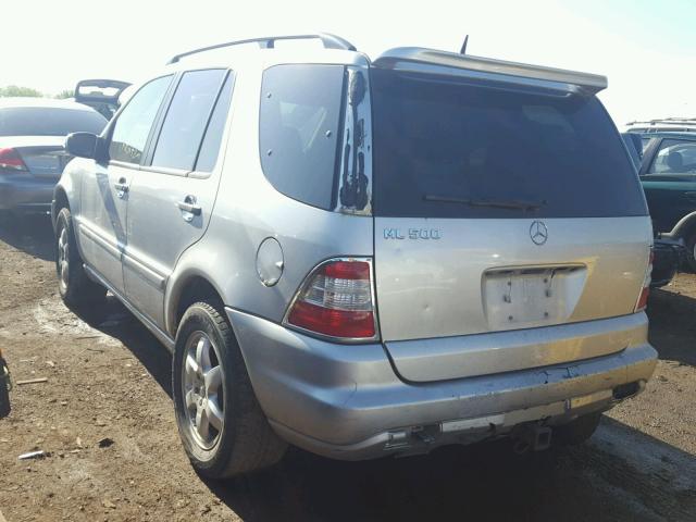 4JGAB75E73A426497 - 2003 MERCEDES-BENZ ML 500 SILVER photo 3