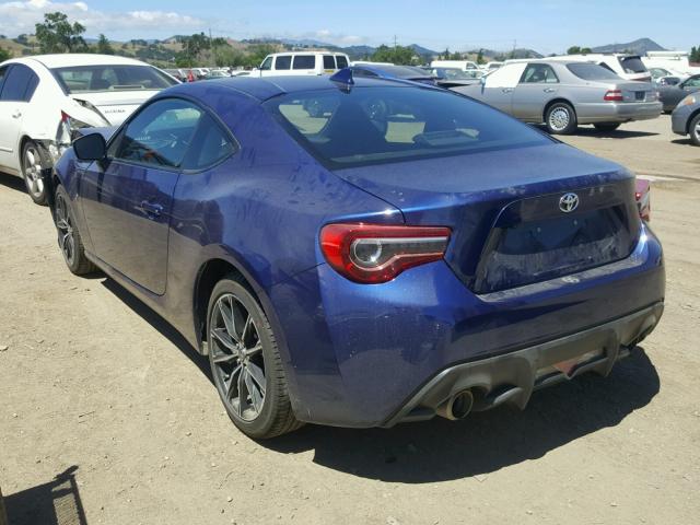 JF1ZNAA13J9700037 - 2018 TOYOTA 86 BASE BLUE photo 3