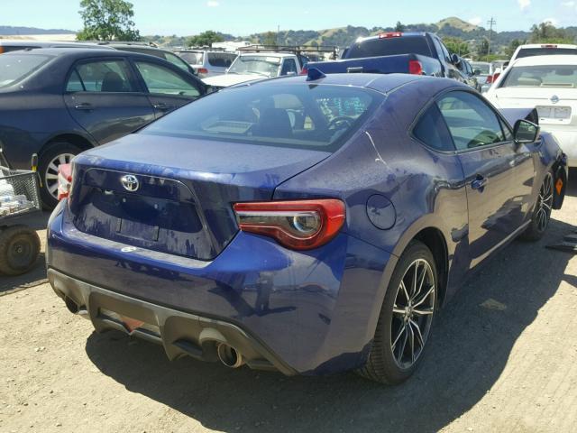 JF1ZNAA13J9700037 - 2018 TOYOTA 86 BASE BLUE photo 4