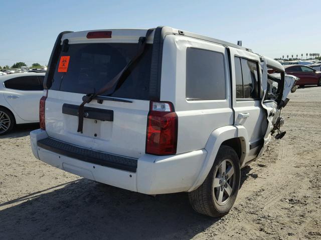 1J8HH48K28C187835 - 2008 JEEP COMMANDER WHITE photo 4