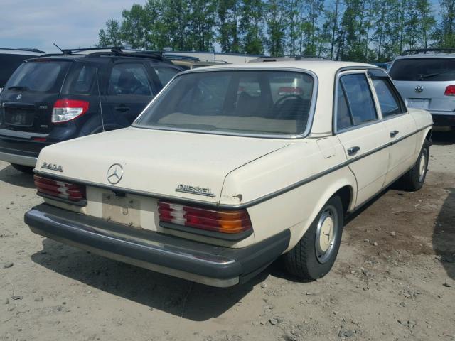 12312310064781 - 1978 MERCEDES-BENZ 240D CREAM photo 4