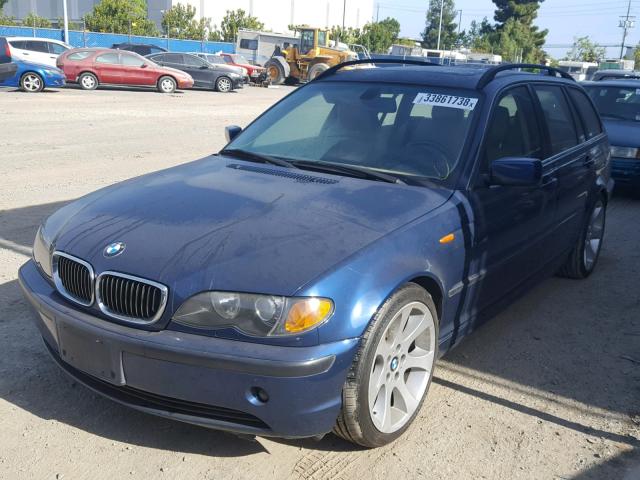 WBAEN33474PC13645 - 2004 BMW 325 IT BLUE photo 2