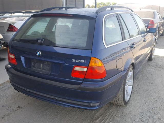 WBAEN33474PC13645 - 2004 BMW 325 IT BLUE photo 4