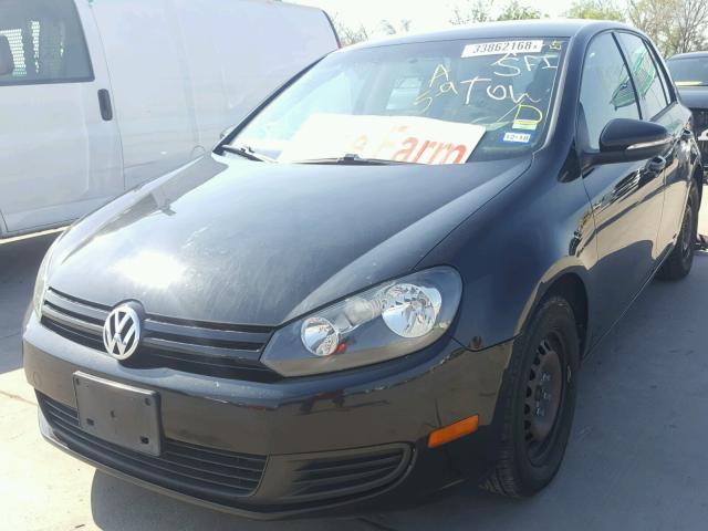 WVWDB7AJ1DW131565 - 2013 VOLKSWAGEN GOLF BLACK photo 2