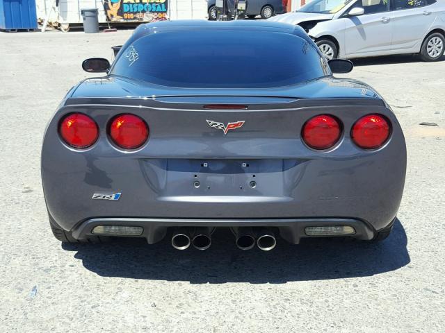 1G1YN2DT9A5800975 - 2010 CHEVROLET CORVETTE Z GRAY photo 9