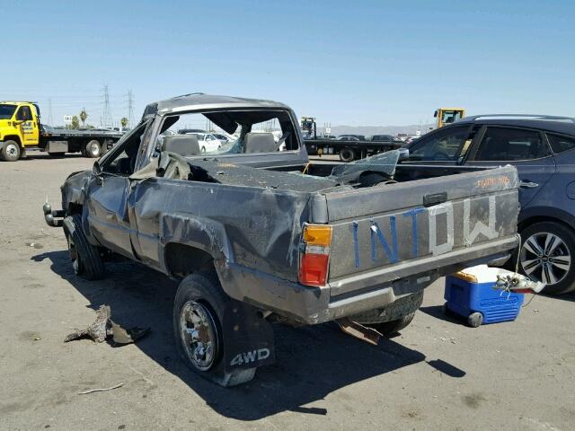 JT4RN63AXJ0217105 - 1988 TOYOTA SHORT BED GRAY photo 3