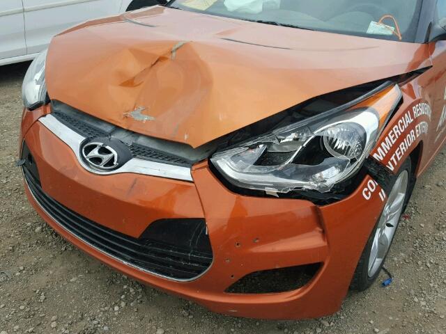 KMHTC6AD2DU152378 - 2013 HYUNDAI VELOSTER ORANGE photo 9