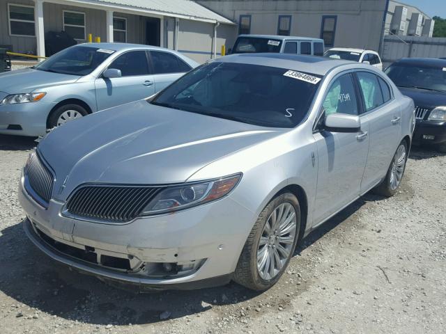 1LNHL9DK3DG602796 - 2013 LINCOLN MKS BLUE photo 2