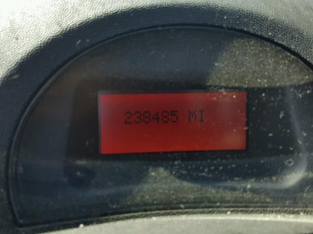 2G2WR524541332303 - 2004 PONTIAC GRAND PRIX WHITE photo 8