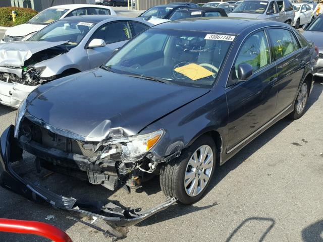 4T1BK3DB7BU388433 - 2011 TOYOTA AVALON BAS GRAY photo 2