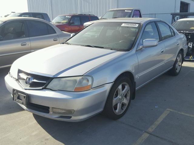 19UUA56922A054254 - 2002 ACURA 3.2TL TYPE SILVER photo 2