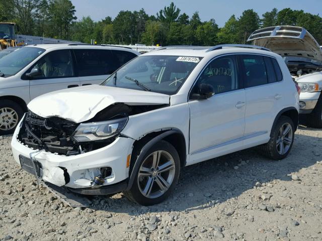 WVGUV7AX6HK010907 - 2017 VOLKSWAGEN TIGUAN SPO თეთრი ფოტო 2
