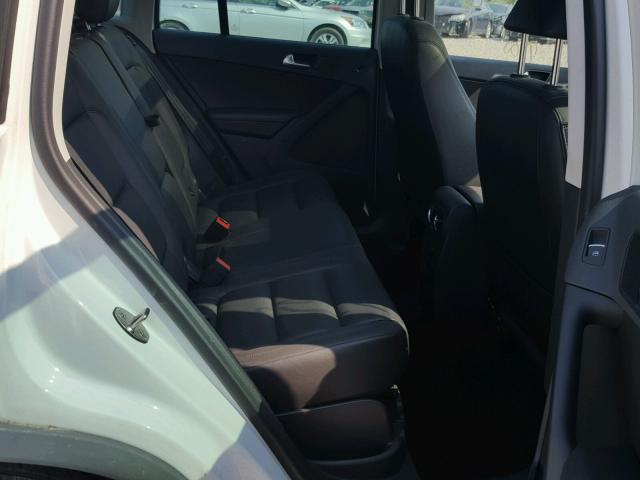 WVGUV7AX6HK010907 - 2017 VOLKSWAGEN TIGUAN SPO თეთრი ფოტო 6