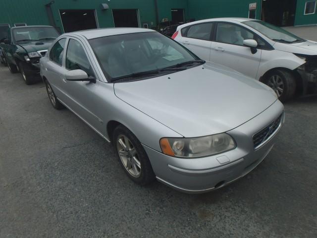 YV1RS592152461880 - 2005 VOLVO S60 2.5T F SILVER photo 1