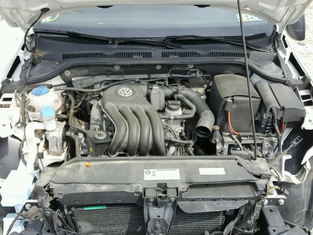 3VW1K7AJ2DM281118 - 2013 VOLKSWAGEN JETTA BASE 白色 照片 7
