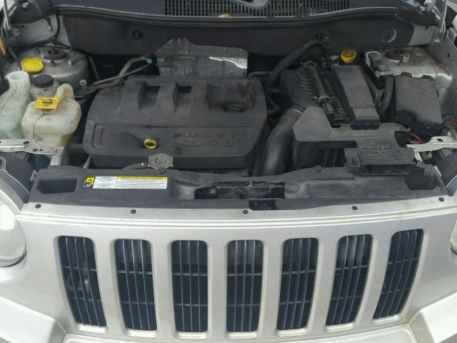 1J4NT4FB7AD554024 - 2010 JEEP COMPASS SP SILVER photo 7
