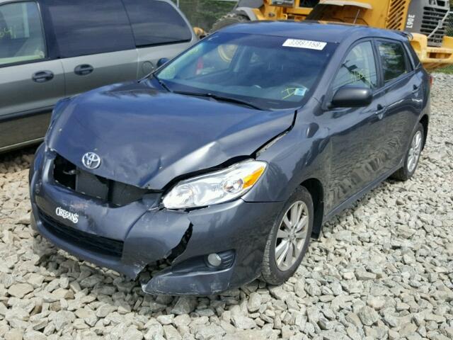 2T1KU4EE4AC501439 - 2010 TOYOTA COROLLA MA GRAY photo 2