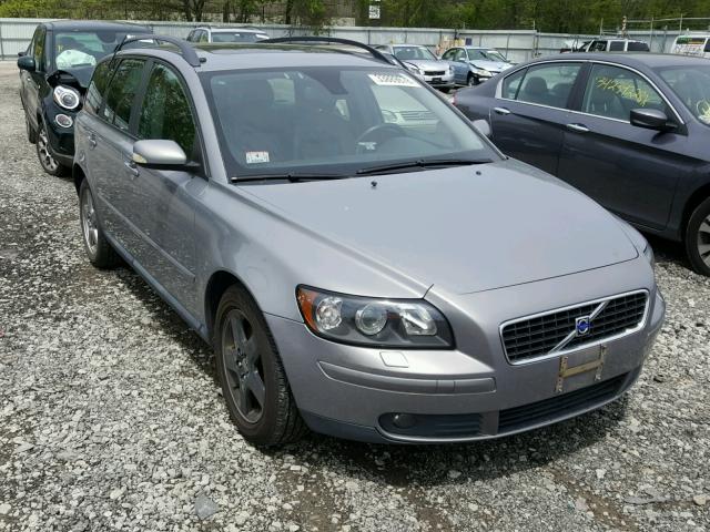 YV1MJ682962172199 - 2006 VOLVO V50 T5 GRAY photo 1