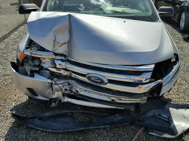 2FMDK3GC5DBE38137 - 2013 FORD EDGE SE SILVER photo 7