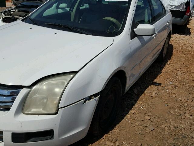 3FAFP07136R211390 - 2006 FORD FUSION SE WHITE photo 9