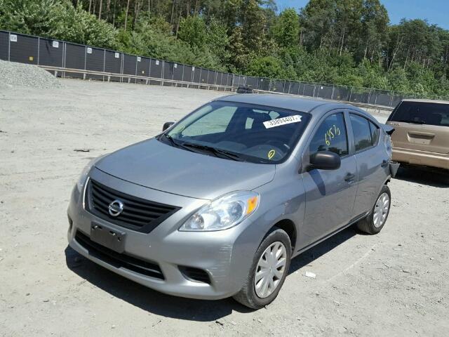 3N1CN7AP8CL901548 - 2012 NISSAN VERSA S GRAY photo 2