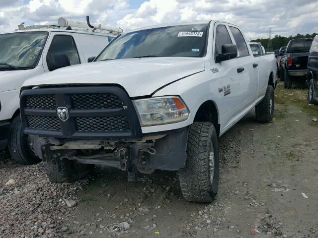 3C6TR5HT2DG593948 - 2013 RAM 2500 ST WHITE photo 2