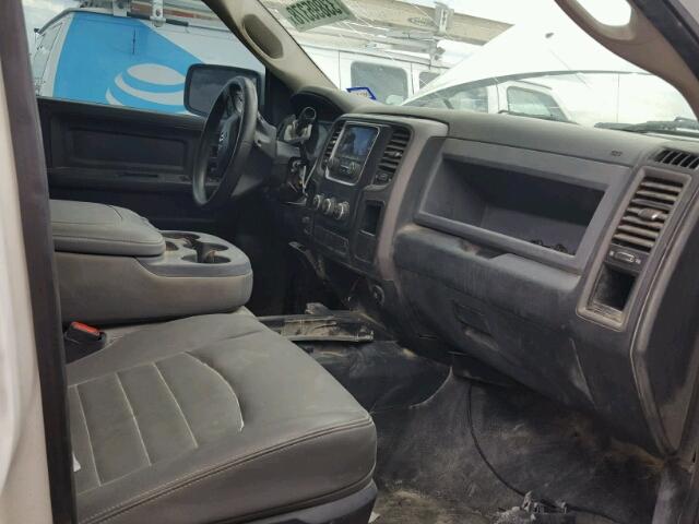 3C6TR5HT2DG593948 - 2013 RAM 2500 ST WHITE photo 5