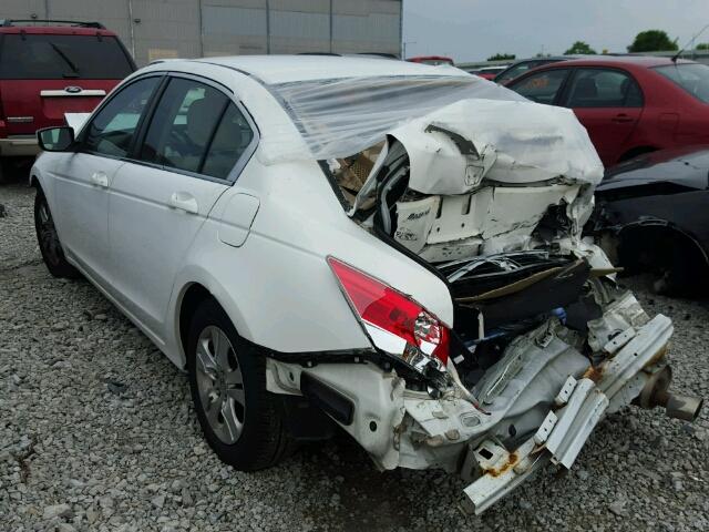 1HGCP2F48AA191078 - 2010 HONDA ACCORD LXP WHITE photo 3