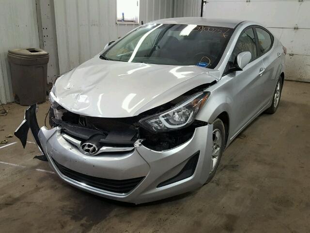 5NPDH4AE5EH456680 - 2014 HYUNDAI ELANTRA SE SILVER photo 2