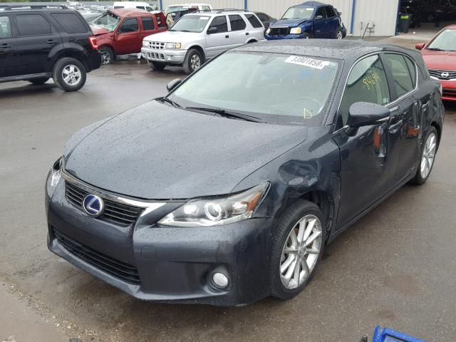 JTHKD5BH6B2022622 - 2011 LEXUS CT 200 GRAY photo 2