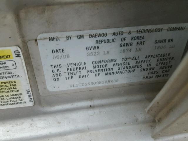 KL1TD56E09B325435 - 2009 CHEVROLET AVEO LS SILVER photo 10