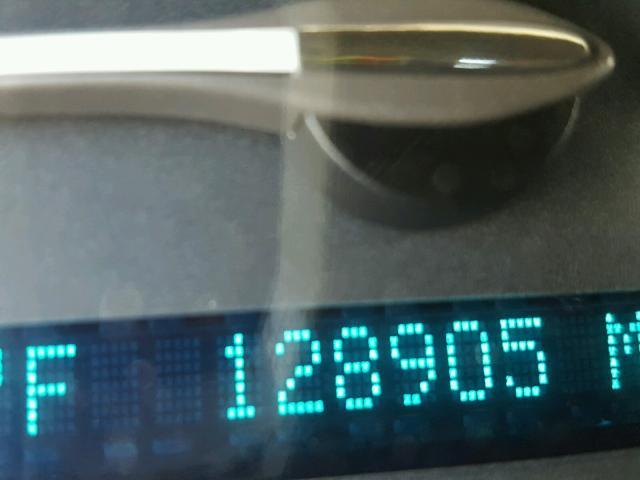 3GNBAAFW9BS549173 - 2011 CHEVROLET HHR LS RED photo 8