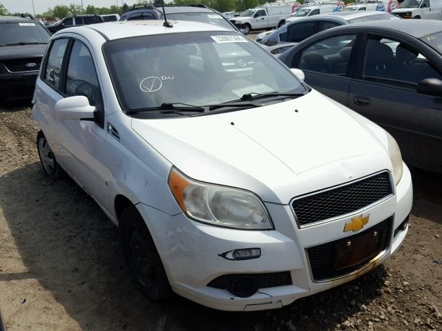 KL1TD66EX9B313427 - 2009 CHEVROLET AVEO LS WHITE photo 1