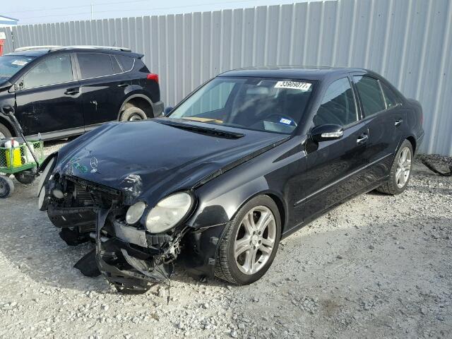 WDBUF83J65X179385 - 2005 MERCEDES-BENZ E 500 4MAT BLACK photo 2