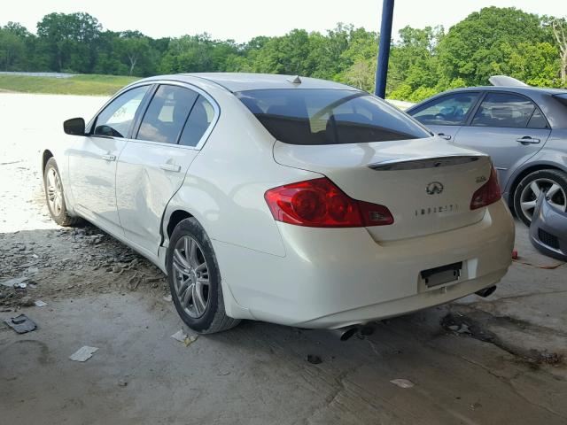 JN1DV6AR4BM450445 - 2011 INFINITI G25 WHITE photo 3