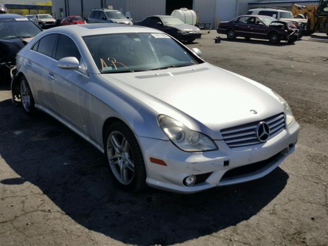 WDDDJ72X47A114286 - 2007 MERCEDES-BENZ CLS 550 SILVER photo 1