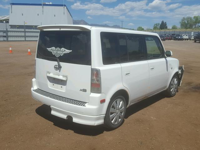 JTLKT324140146161 - 2004 TOYOTA SCION XB WHITE photo 4