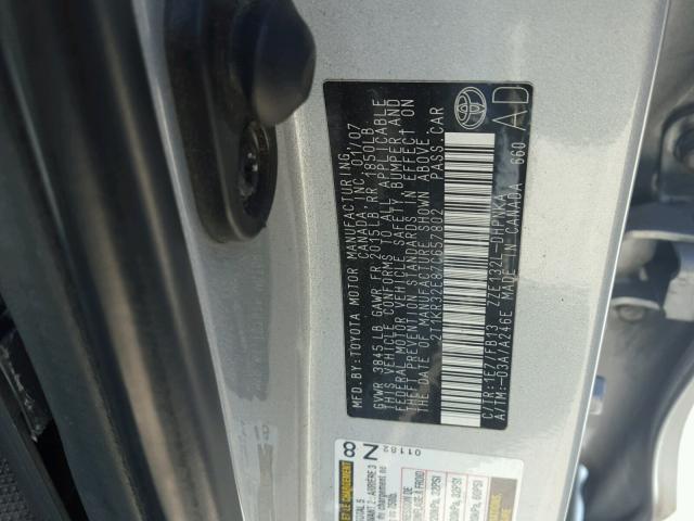 2T1KR32E87C657802 - 2007 TOYOTA MATRIX SILVER photo 10