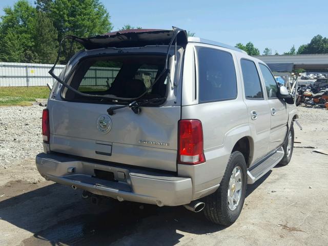 1GYEK63NX4R142541 - 2004 CADILLAC ESCALADE L GRAY photo 4