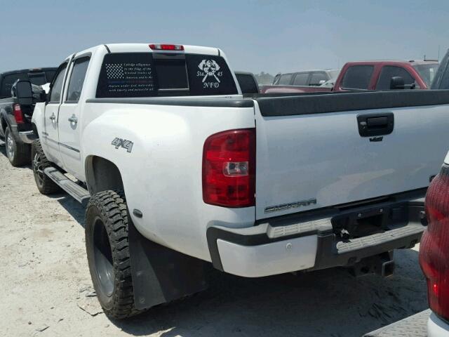 1GT426C87DF127332 - 2013 GMC SIERRA K35 WHITE photo 3