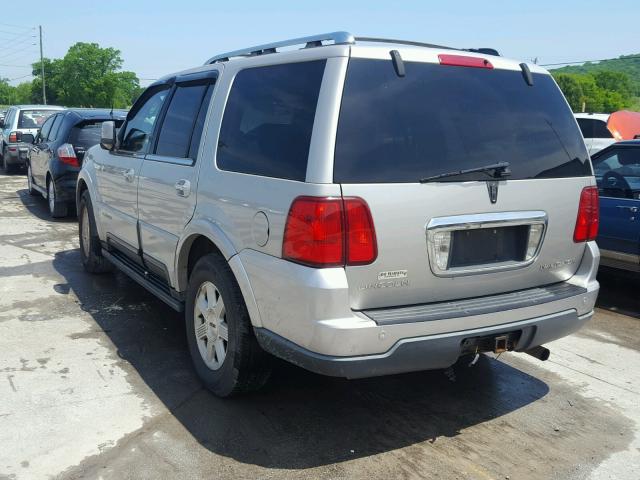 5LMFU27R93LJ13018 - 2003 LINCOLN NAVIGATOR GRAY photo 3