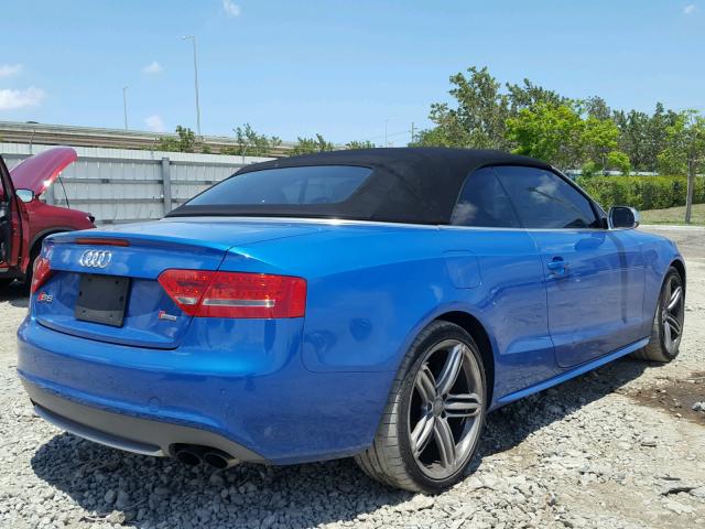 WAUVGAFH9BN009772 - 2011 AUDI S5 PRESTIG BLUE photo 4