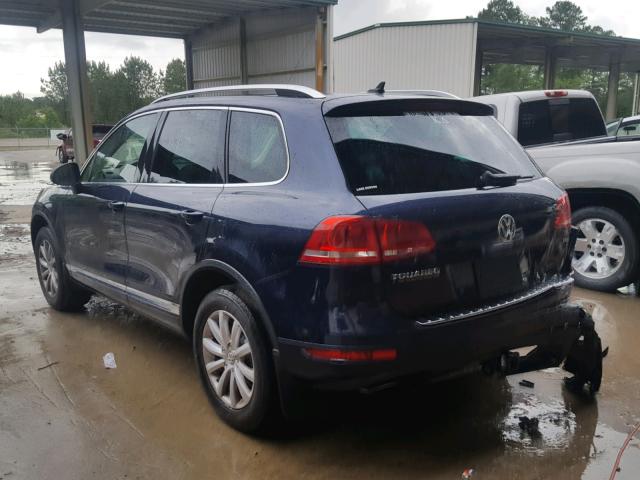 WVGFF9BP1CD001349 - 2012 VOLKSWAGEN TOUAREG V6 BLUE photo 3